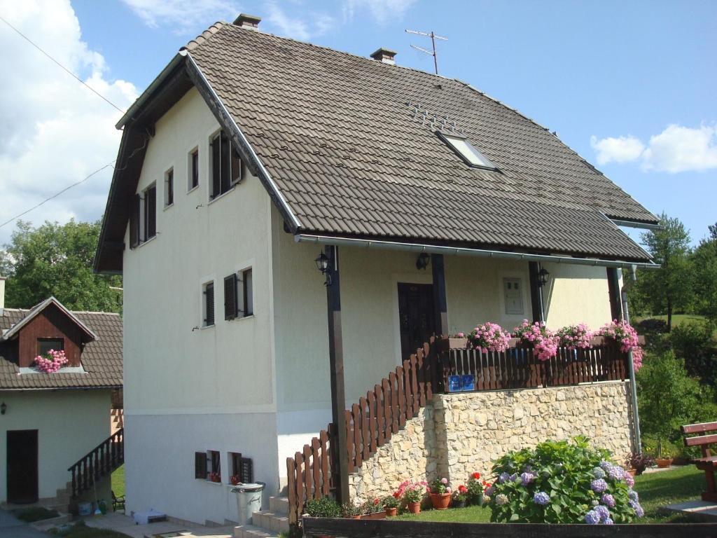 Отель House Milan Растовача Экстерьер фото